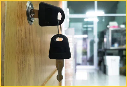 Exclusive Locksmith Service Salem, MA 978-615-4688 - 15-lock-and-key-service